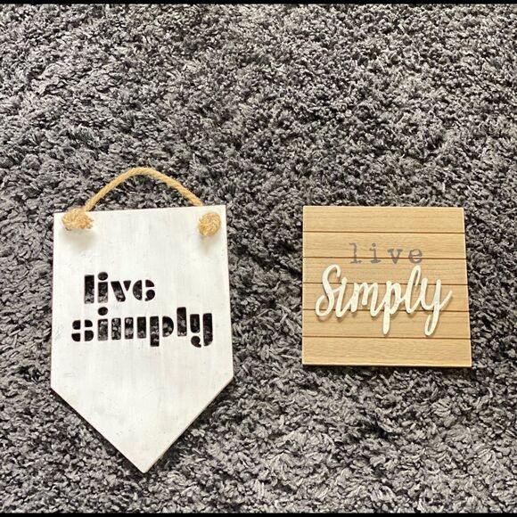 2 Piece Live Simply Wall Hanger Home Decor - Picture 1 of 5